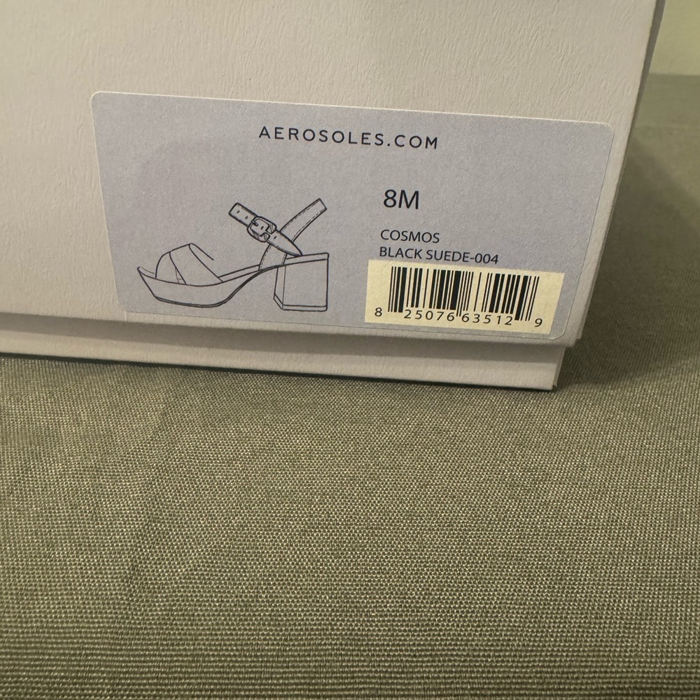 BRAND NEW- Aerosoles Women's Black Suede Cosmos Sandals- 8M- NIB - Picture 5 of 5